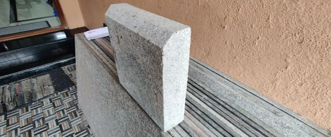 Kerb Stone