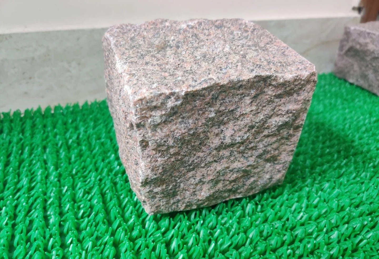 Hand Cut Natural sample 7