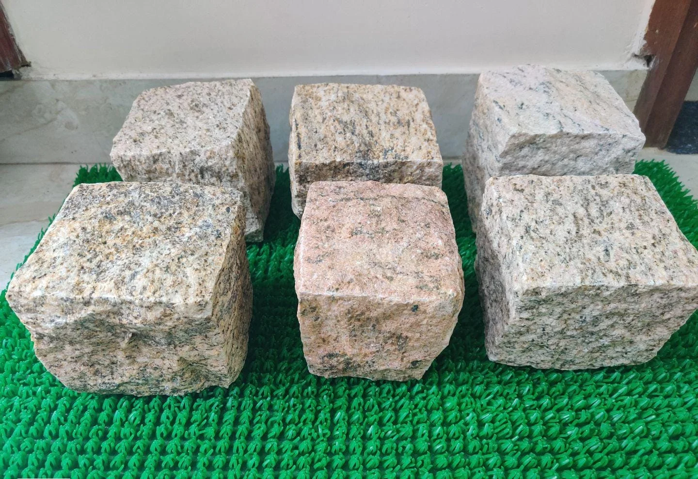 Hand Cut Natural sample 14